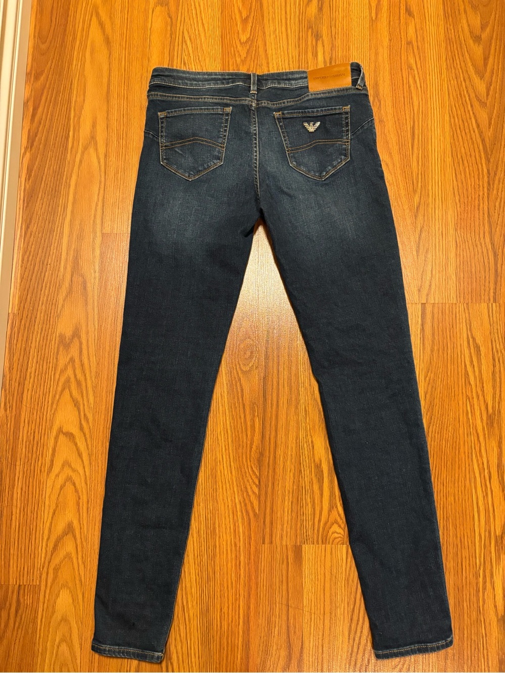 Emporio Armani Push-Up Skinny Jeans - Picture 3 of 10